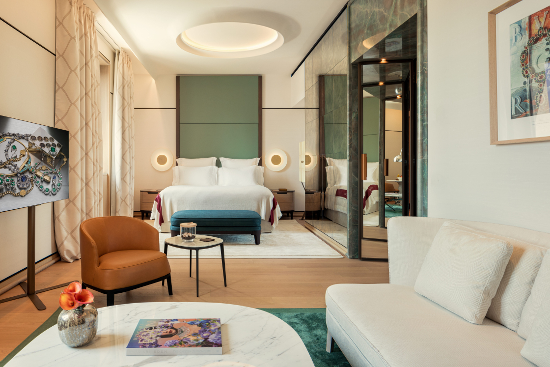 © Junior Suite, Bulgari Hotel, Rome, Italy